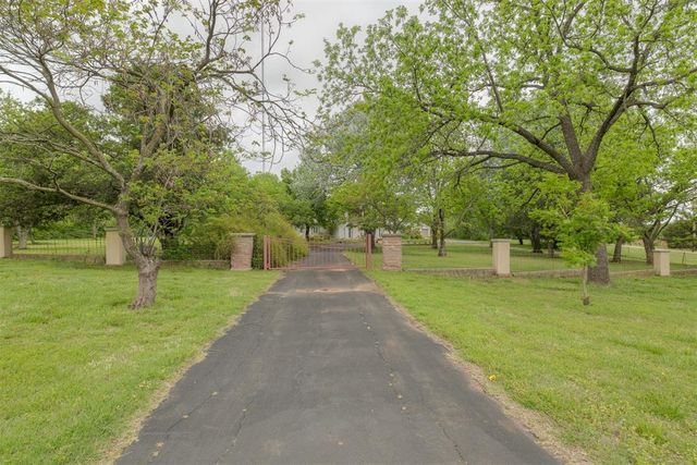 1617 Ridgeway Road, Oklahoma City, OK 73131