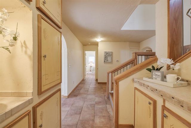 1617 Ridgeway Road, Oklahoma City, OK 73131