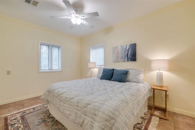 1617 Ridgeway Road, Oklahoma City, OK 73131