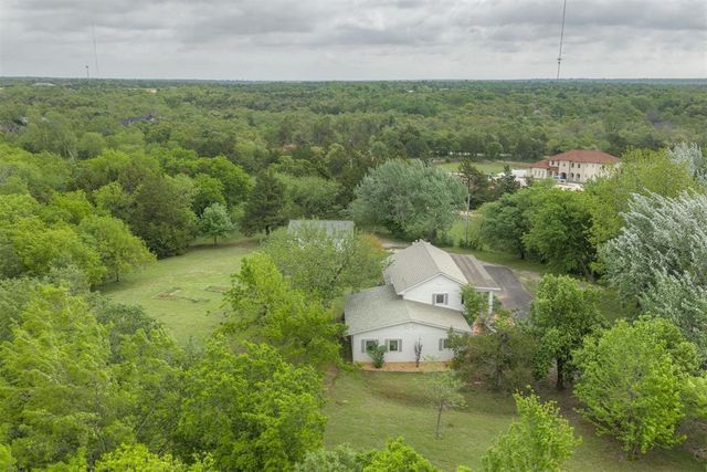1617 Ridgeway Road, Oklahoma City, OK 73131
