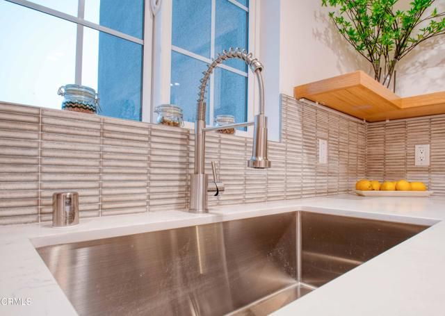 2327 Langdale Avenue, Los Angeles, CA 90041