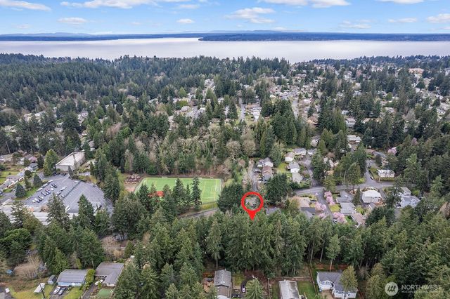 516 North 178th Court, Shoreline, WA 98133