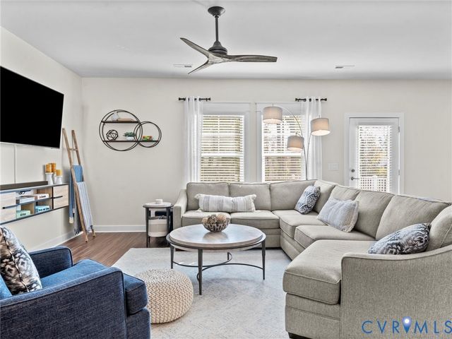 12320 Petrel Xing, Midlothian, VA 23112