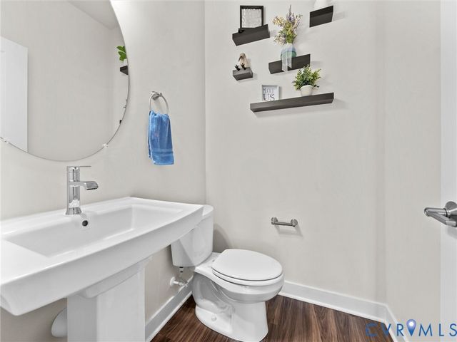 12320 Petrel Xing, Midlothian, VA 23112