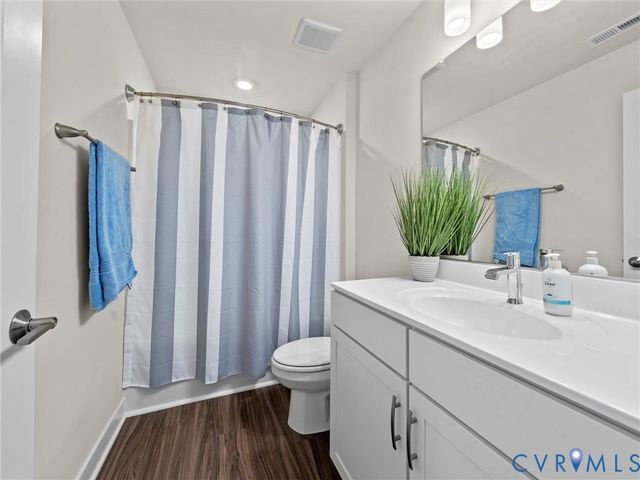 12320 Petrel Xing, Midlothian, VA 23112