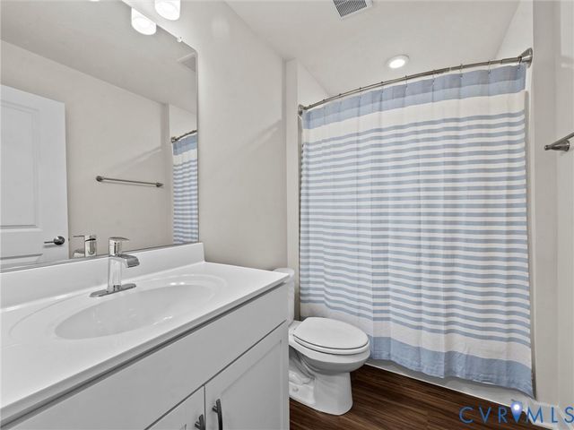 12320 Petrel Xing, Midlothian, VA 23112