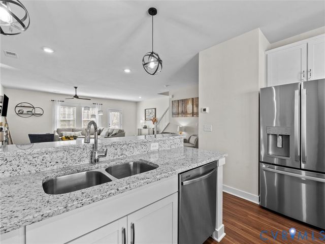 12320 Petrel Xing, Midlothian, VA 23112
