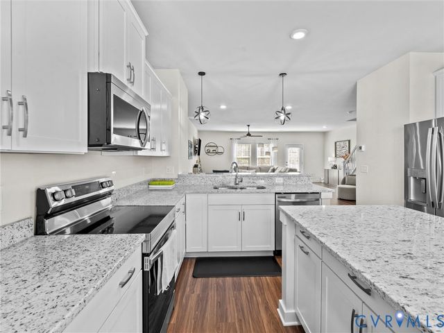 12320 Petrel Xing, Midlothian, VA 23112