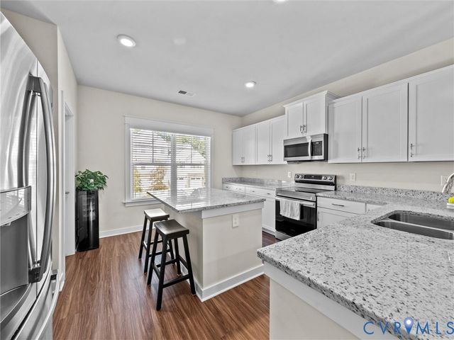 12320 Petrel Xing, Midlothian, VA 23112