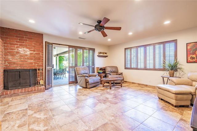 23247 Arminta St, West Hills, CA 91304