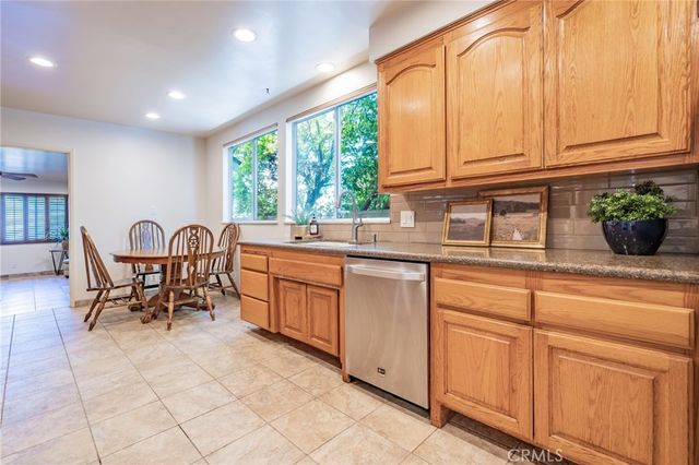 23247 Arminta St, West Hills, CA 91304