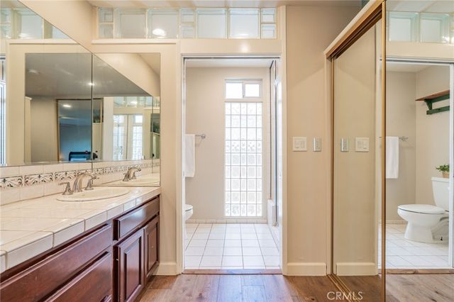23247 Arminta St, West Hills, CA 91304