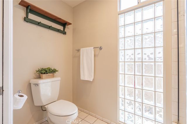 23247 Arminta St, West Hills, CA 91304