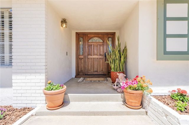 23247 Arminta St, West Hills, CA 91304