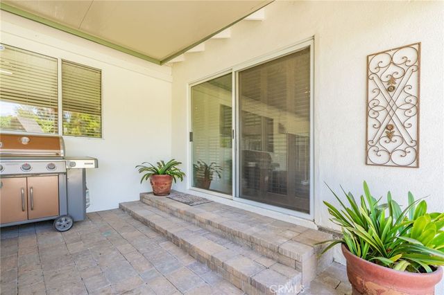 23247 Arminta St, West Hills, CA 91304