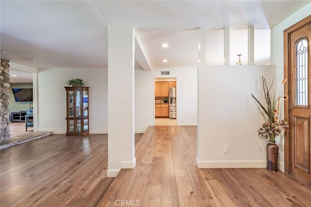 23247 Arminta St, West Hills, CA 91304