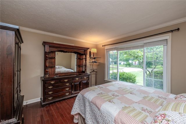 1455 Canterbury Road, Westlake, OH 44145