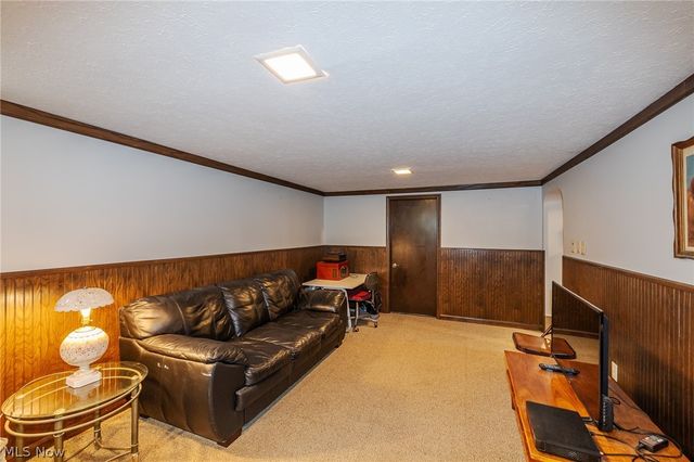 1455 Canterbury Road, Westlake, OH 44145