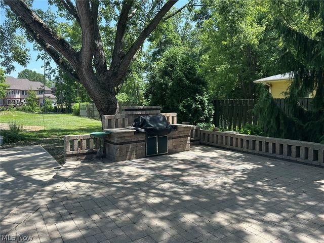 1455 Canterbury Road, Westlake, OH 44145