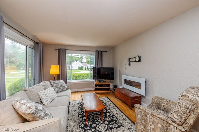 1455 Canterbury Road, Westlake, OH 44145