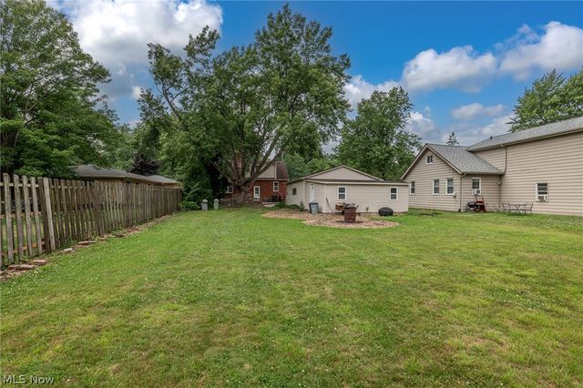 1455 Canterbury Road, Westlake, OH 44145