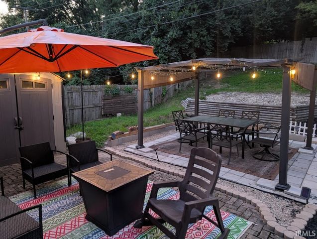 1921 Piedmont Way, South Bend, IN 46614