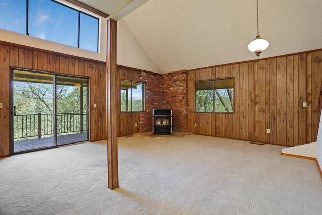 4927 Treosti Pl, Valley Springs, CA 95252