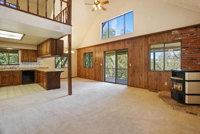 4927 Treosti Pl, Valley Springs, CA 95252