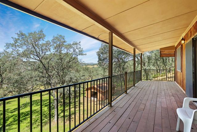 4927 Treosti Pl, Valley Springs, CA 95252