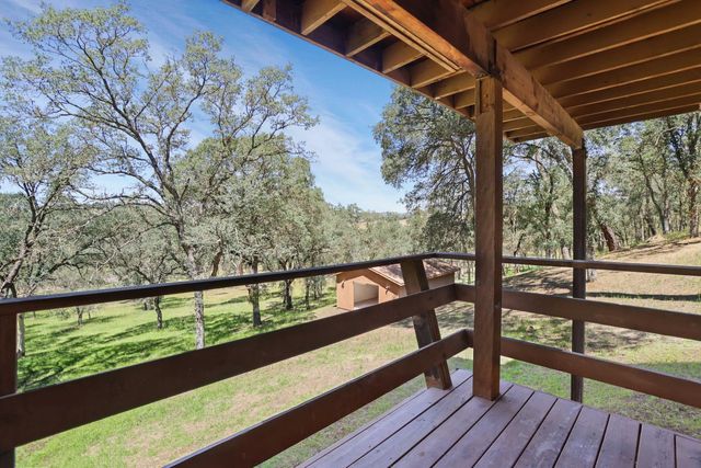 4927 Treosti Pl, Valley Springs, CA 95252