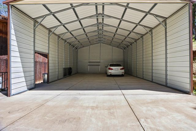 4927 Treosti Pl, Valley Springs, CA 95252
