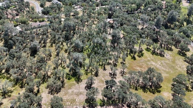 4927 Treosti Pl, Valley Springs, CA 95252