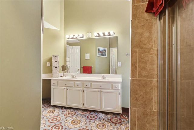 8984 Stamford Club Court, King, NC 27045