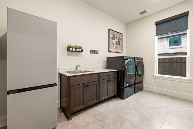 10631 Crystal Spring Drive, Missouri City, TX 77459