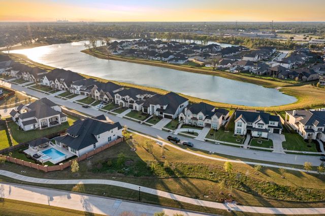 10631 Crystal Spring Drive, Missouri City, TX 77459