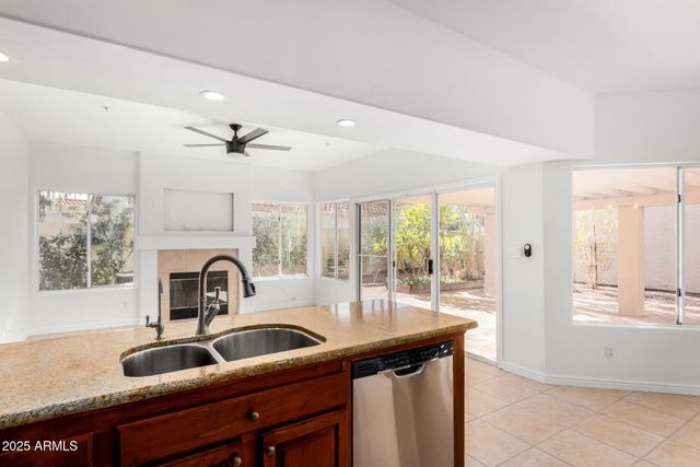 10289 E CELTIC Drive, Scottsdale, AZ 85260