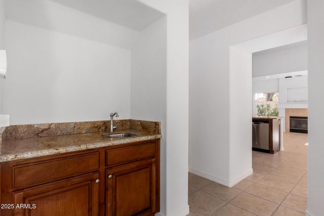 10289 E CELTIC Drive, Scottsdale, AZ 85260