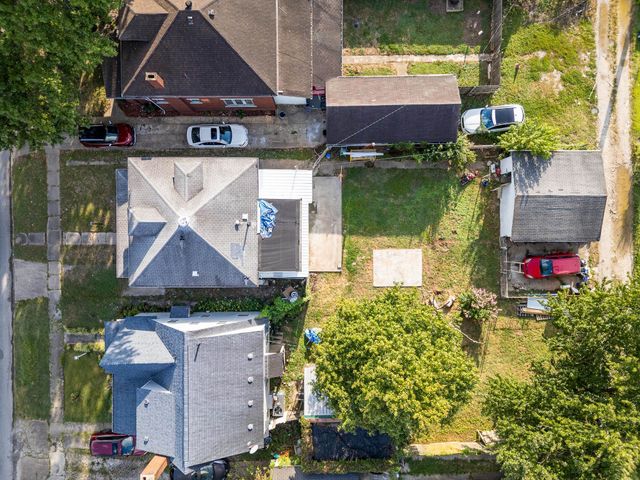 2922 Piedmont Road, Huntington, WV 25704