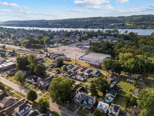 2922 Piedmont Road, Huntington, WV 25704