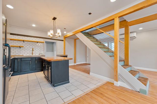 2922 Piedmont Road, Huntington, WV 25704