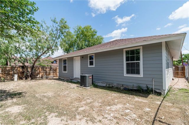 228 E Saint John Drive, Pharr, TX 78577