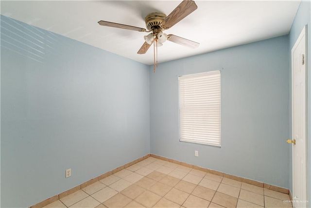 228 E Saint John Drive, Pharr, TX 78577