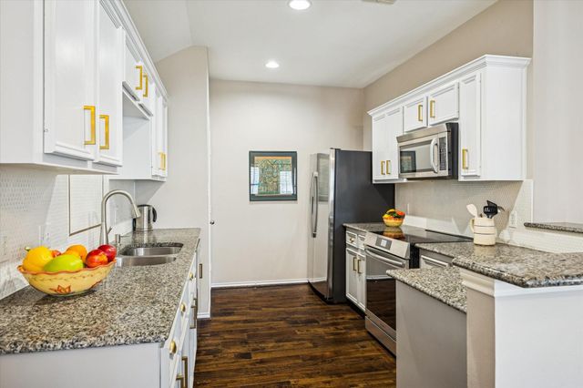 1810 Gillette Street, Houston, TX 77019