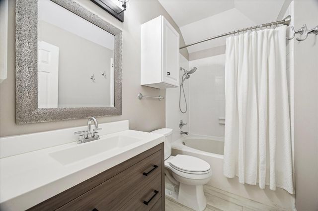 1810 Gillette Street, Houston, TX 77019