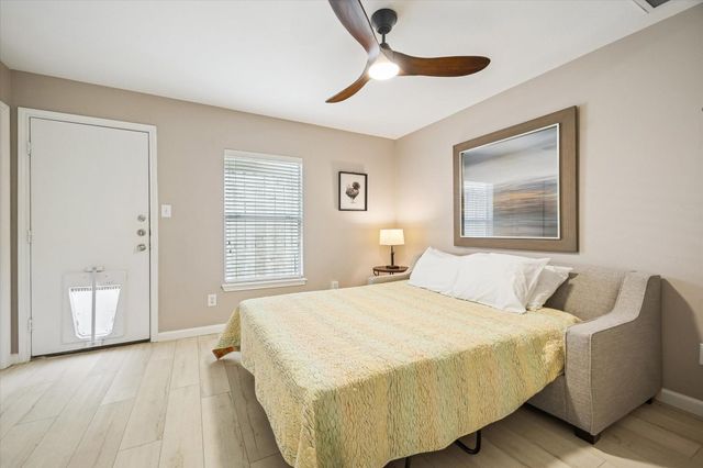 1810 Gillette Street, Houston, TX 77019