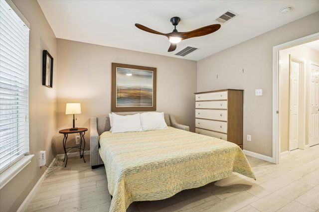 1810 Gillette Street, Houston, TX 77019