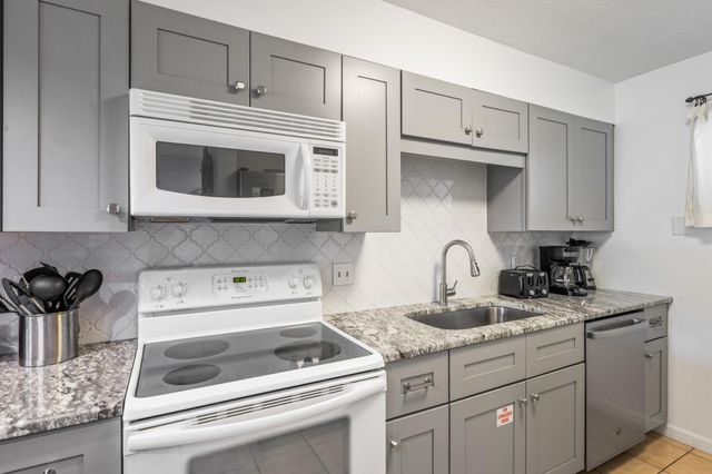 1114 Santa Rosa Boulevard 309, Fort Walton Beach, FL 32548