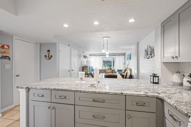 1114 Santa Rosa Boulevard 309, Fort Walton Beach, FL 32548