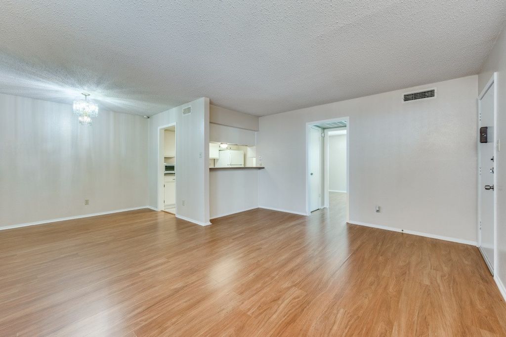 12830 Midway Road 1120, Dallas, TX 75244