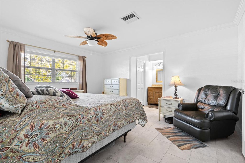 Image 26 of property listing at 21459 HIGGS DRIVE, Port Charlotte, FL 33952